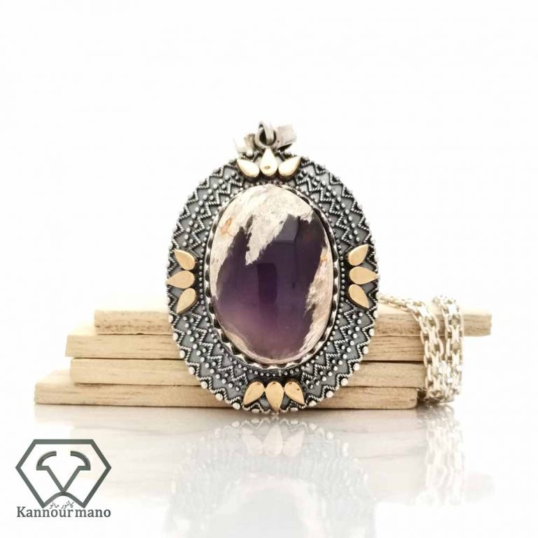 Women's Silver and Aqeeq Necklace